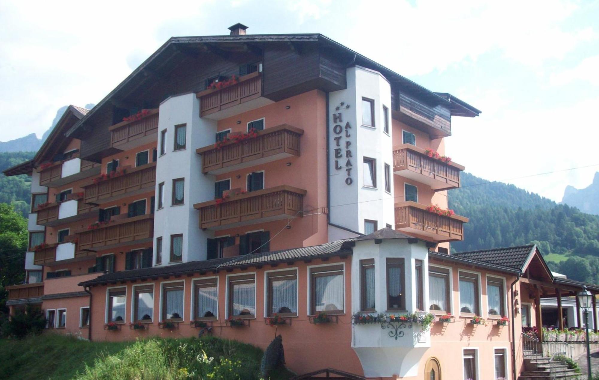 Hotel Al Prato Fiera Di Primiero Extérieur photo