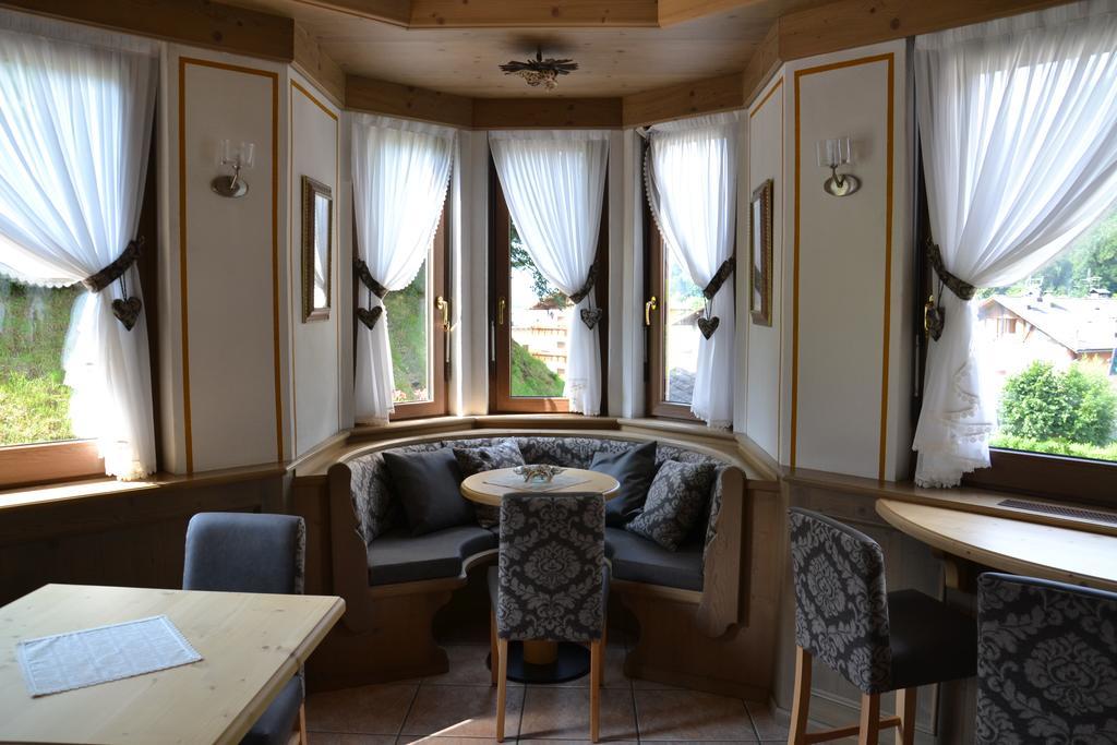 Hotel Al Prato Fiera Di Primiero Extérieur photo