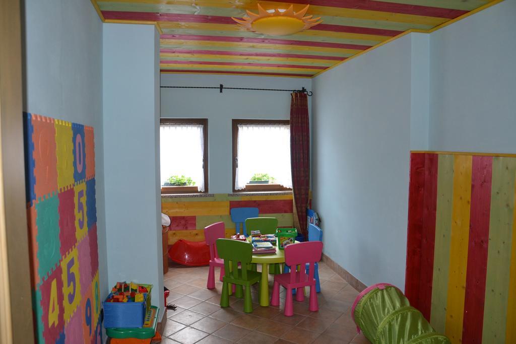 Hotel Al Prato Fiera Di Primiero Extérieur photo