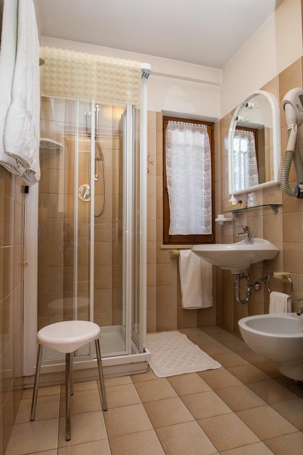 Hotel Al Prato Fiera Di Primiero Extérieur photo