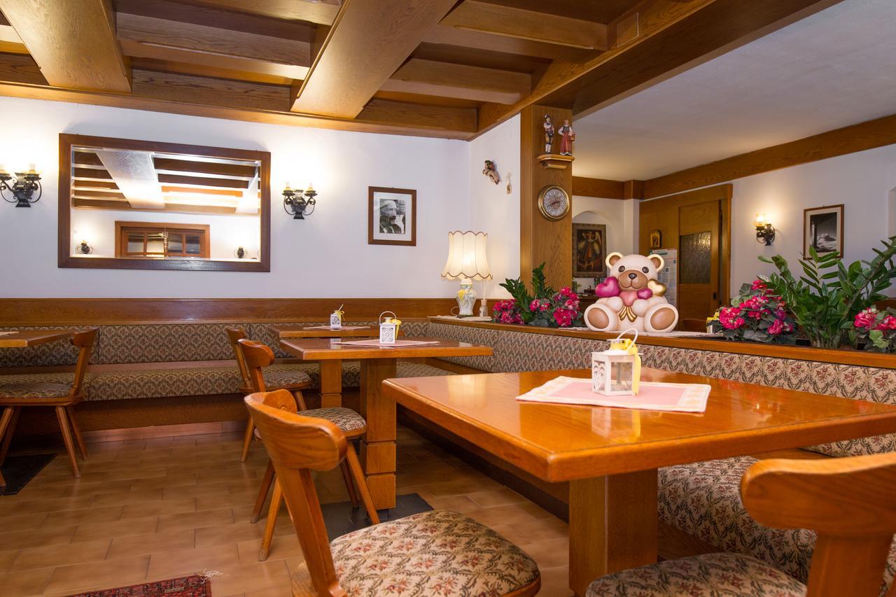 Hotel Al Prato Fiera Di Primiero Extérieur photo