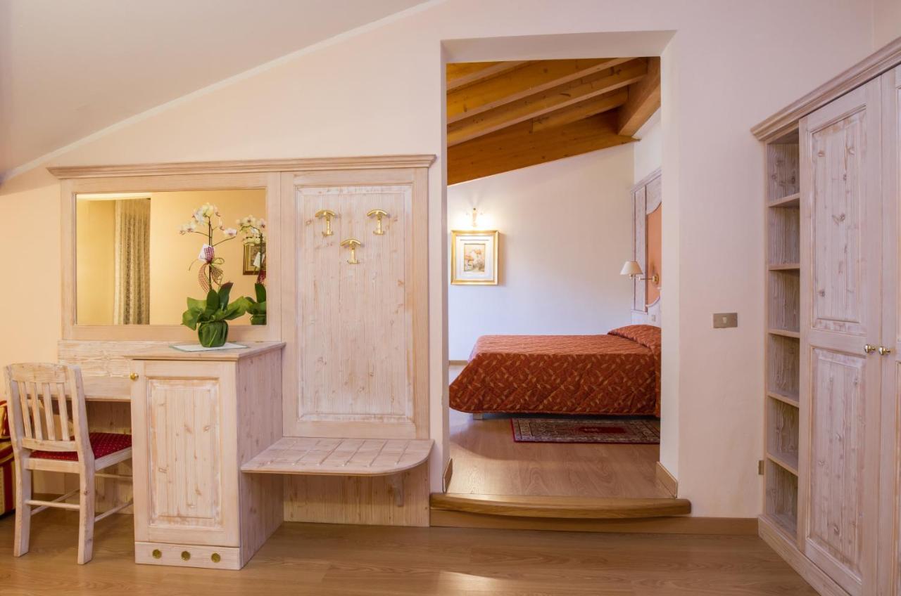 Hotel Al Prato Fiera Di Primiero Extérieur photo