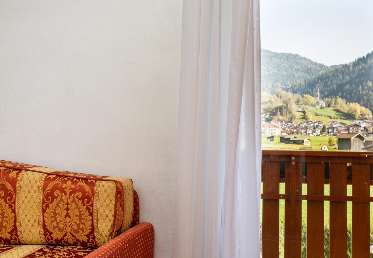 Hotel Al Prato Fiera Di Primiero Extérieur photo